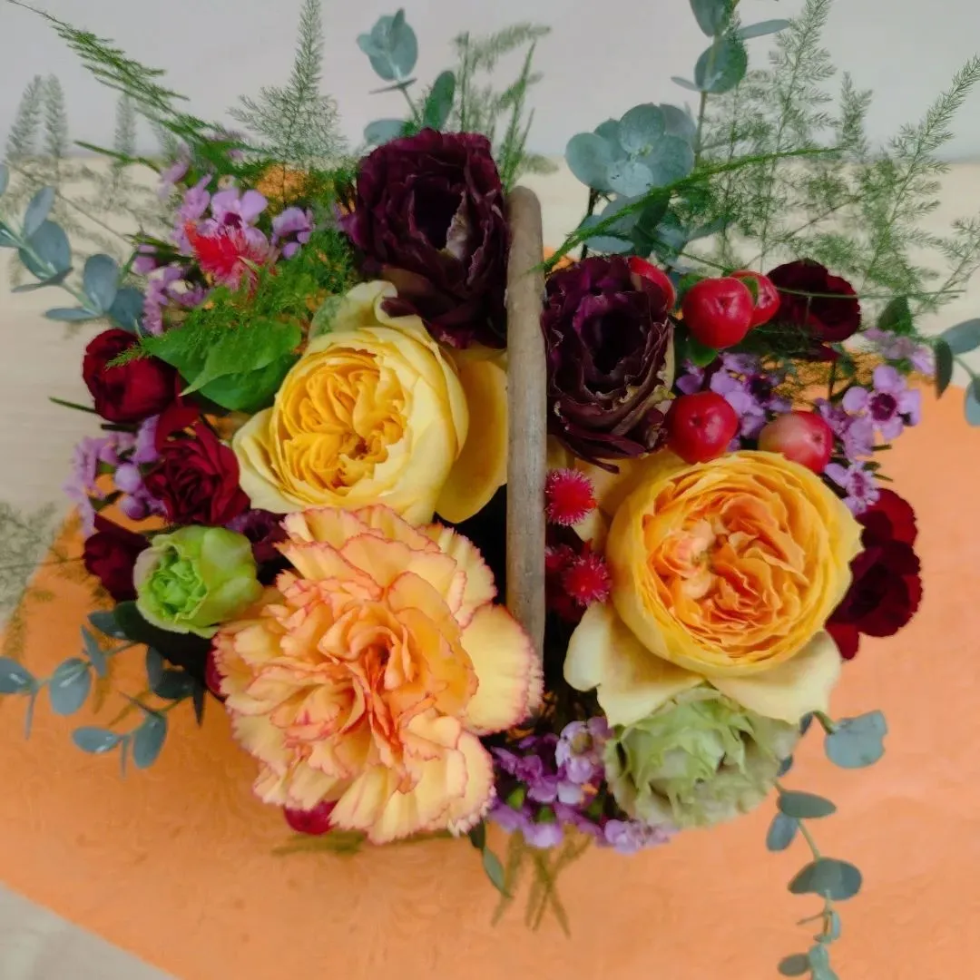 こんばんは、Flower Shop ぶどう...