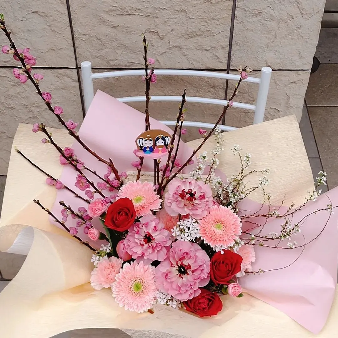 ひな祭りアレンジメント💐