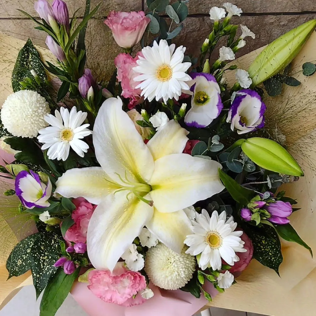 お悔やみ用にご注文頂きました。