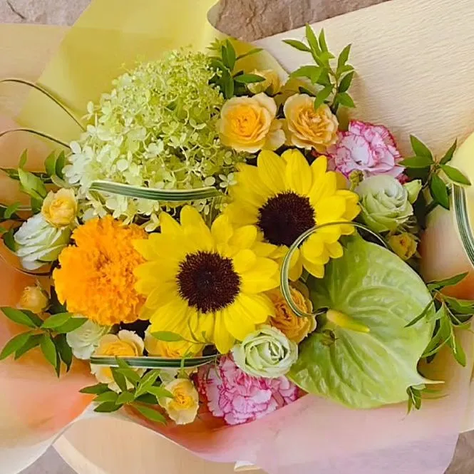 お誕生日のお祝いにご注文頂きました。