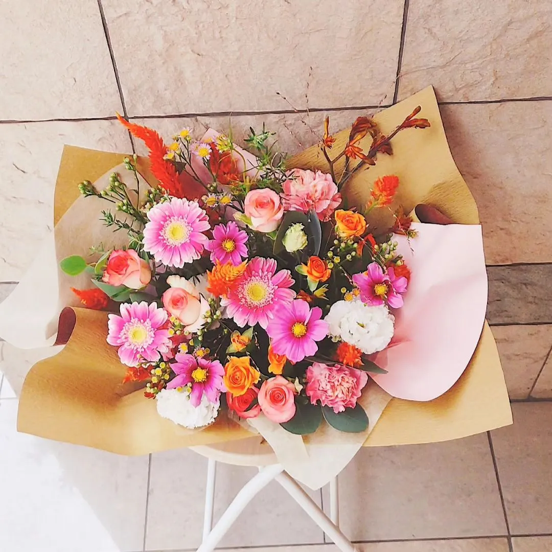 居酒屋さんの移転お祝いにご注文頂きました。