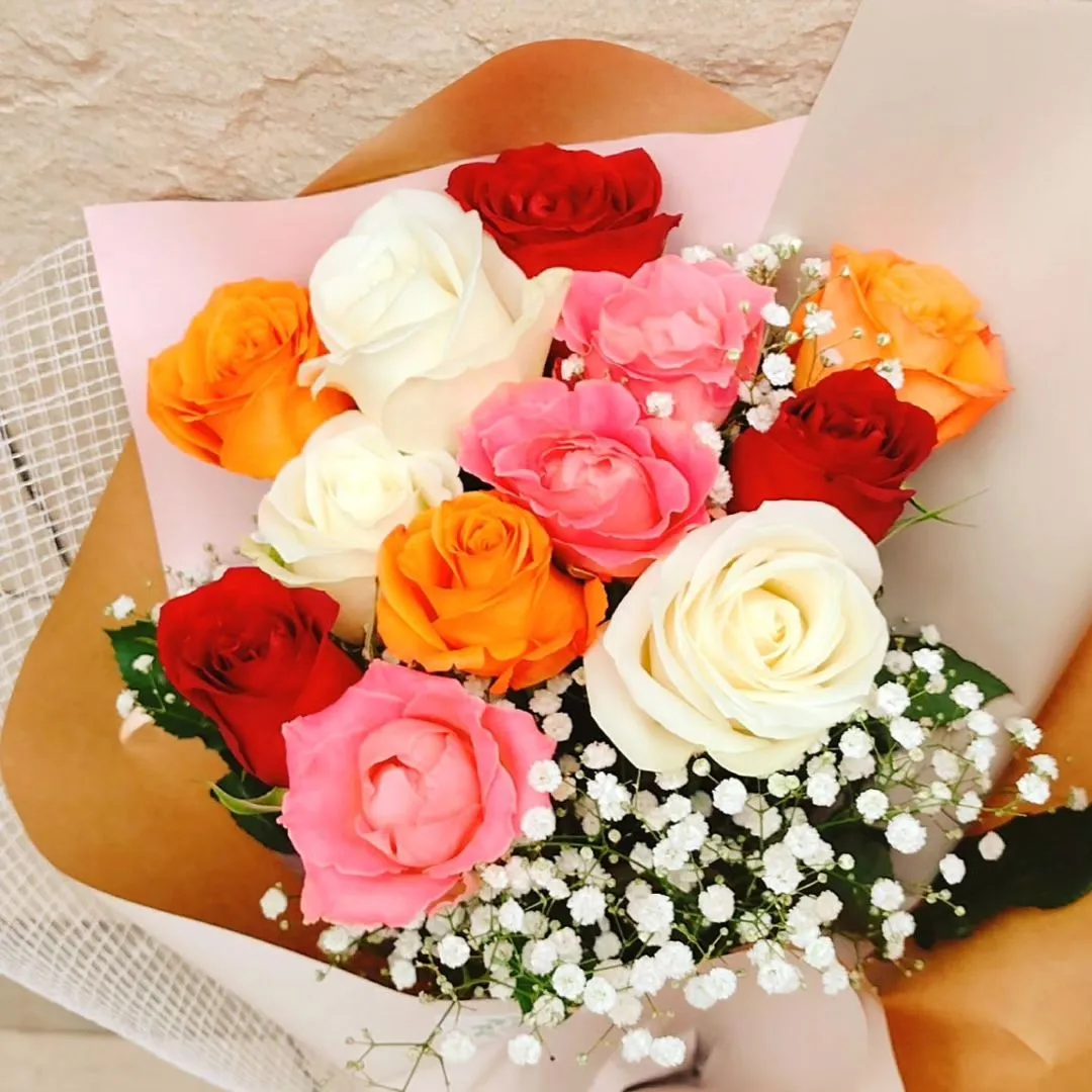 プロポーズ用にダズンローズの花束のご注文頂きました。