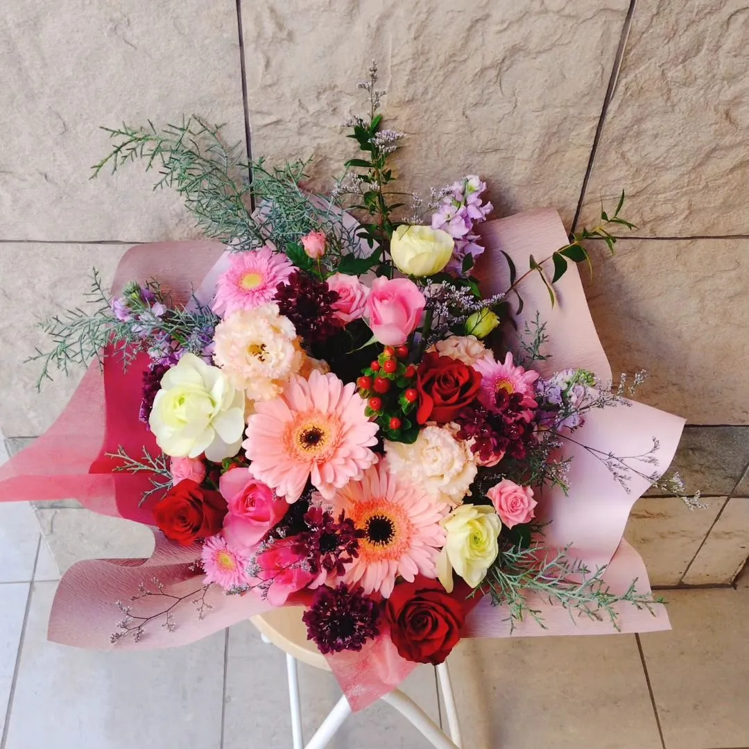 女優さんのお誕生日用に、ご注文頂きました。