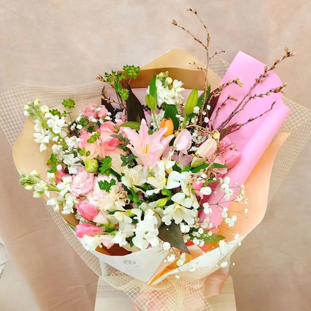 お母様のお誕生日祝いに、ご注文頂きました。