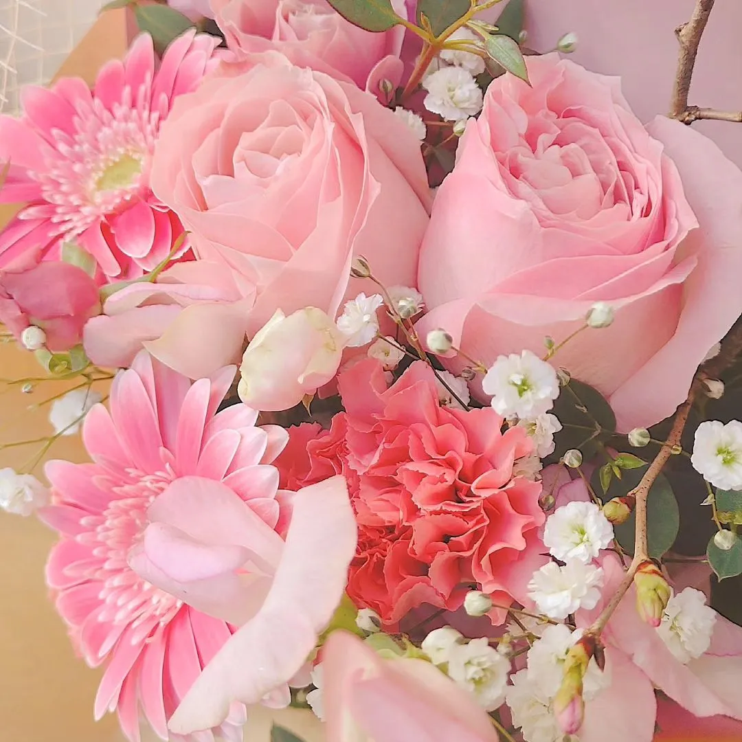 お誕生日のお祝いにご注文頂きました。