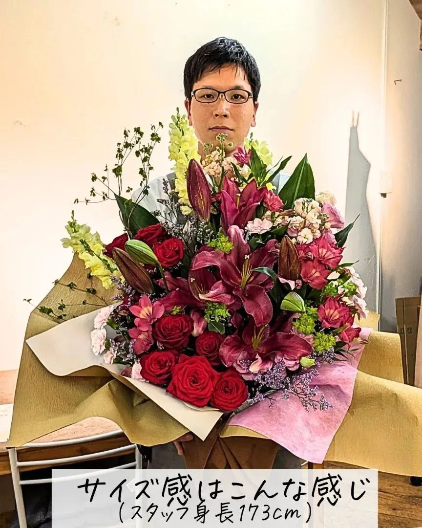 シックな赤が効く！